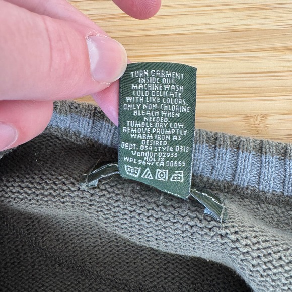 Eddie Bauer Seattle USA Mens L Cotton Crew Neck Sweater Olive‎ Green Classic - Picture 4 of 11